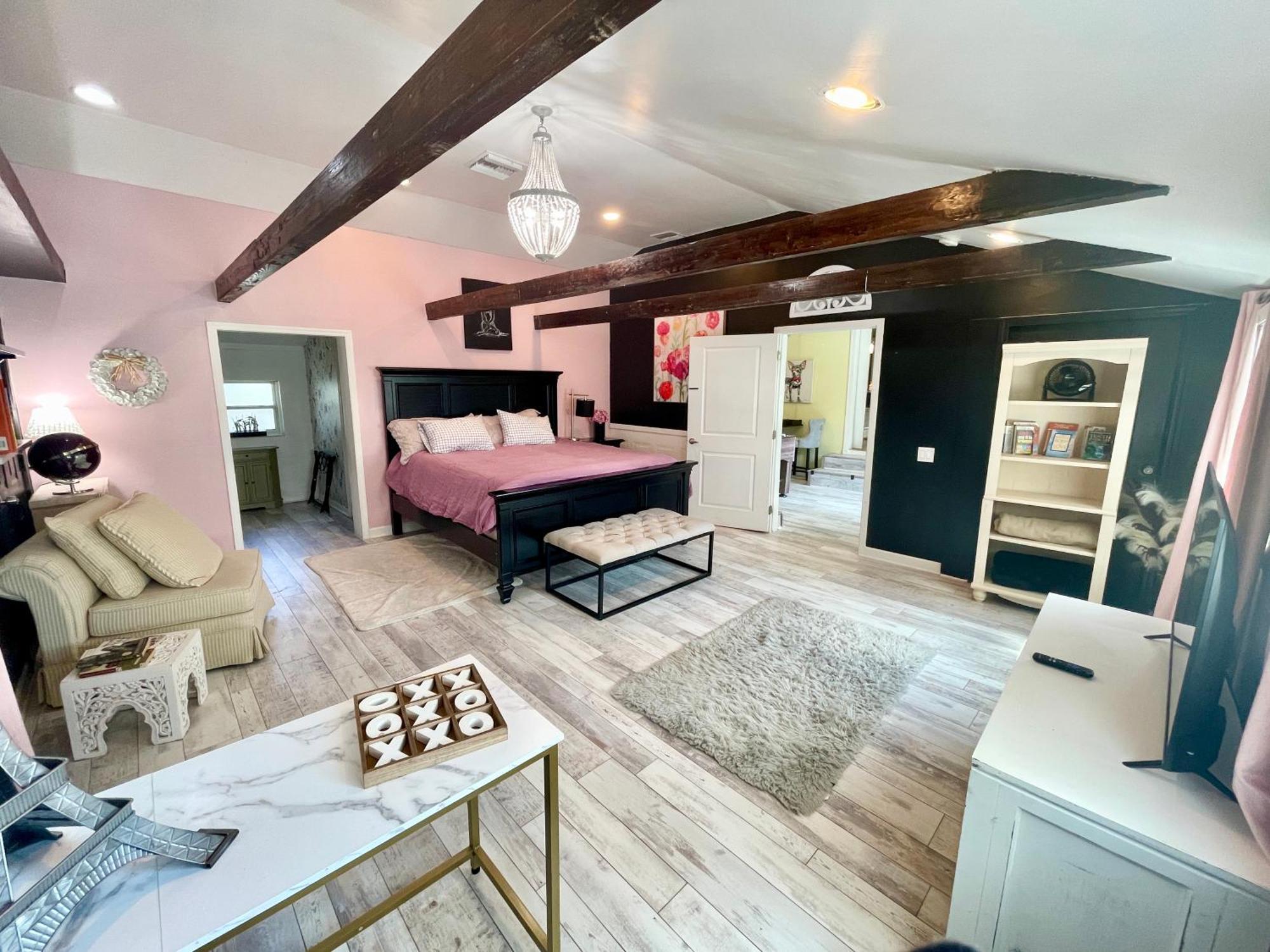 Cozy Sanctuary Minutes From The Bay And Beaches * Tampa