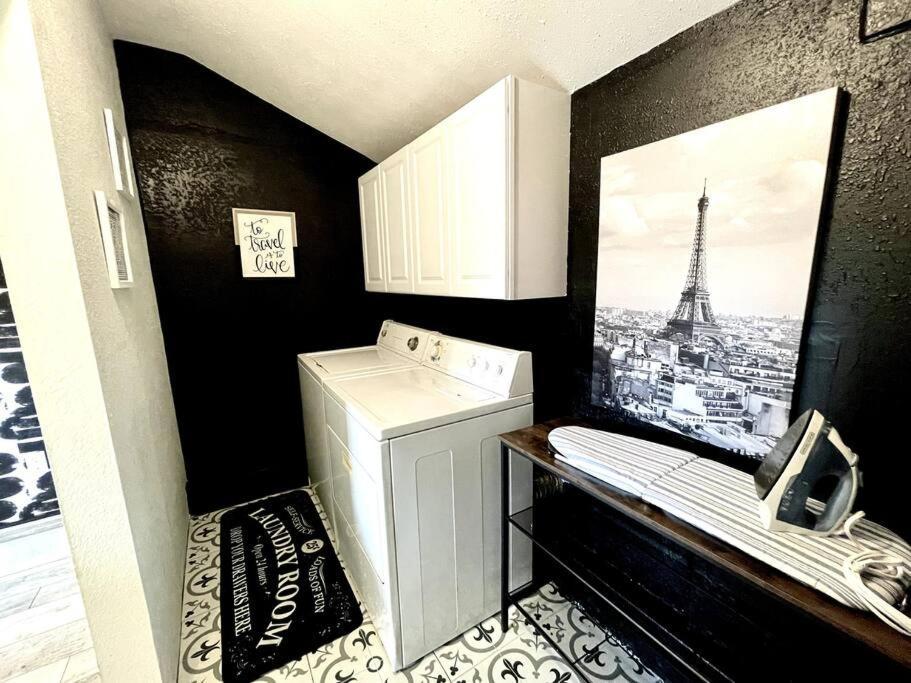 Cozy Sanctuary Minutes From The Bay And Beaches Holiday home